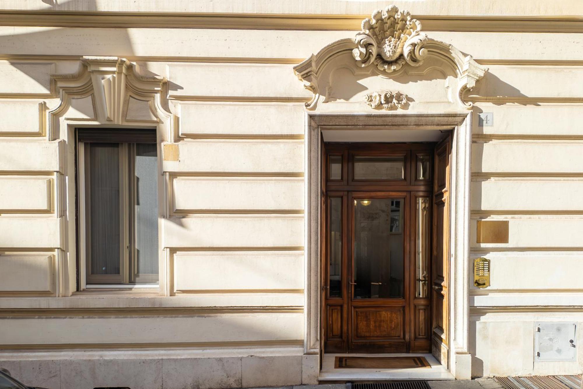 C3 Top Class Apartment, 2 Camere Da Letto, 2 Bagni, Giardino Distante 15 Minuti A Piedi Da Fontana Di Trevi Roma Eksteriør bilde